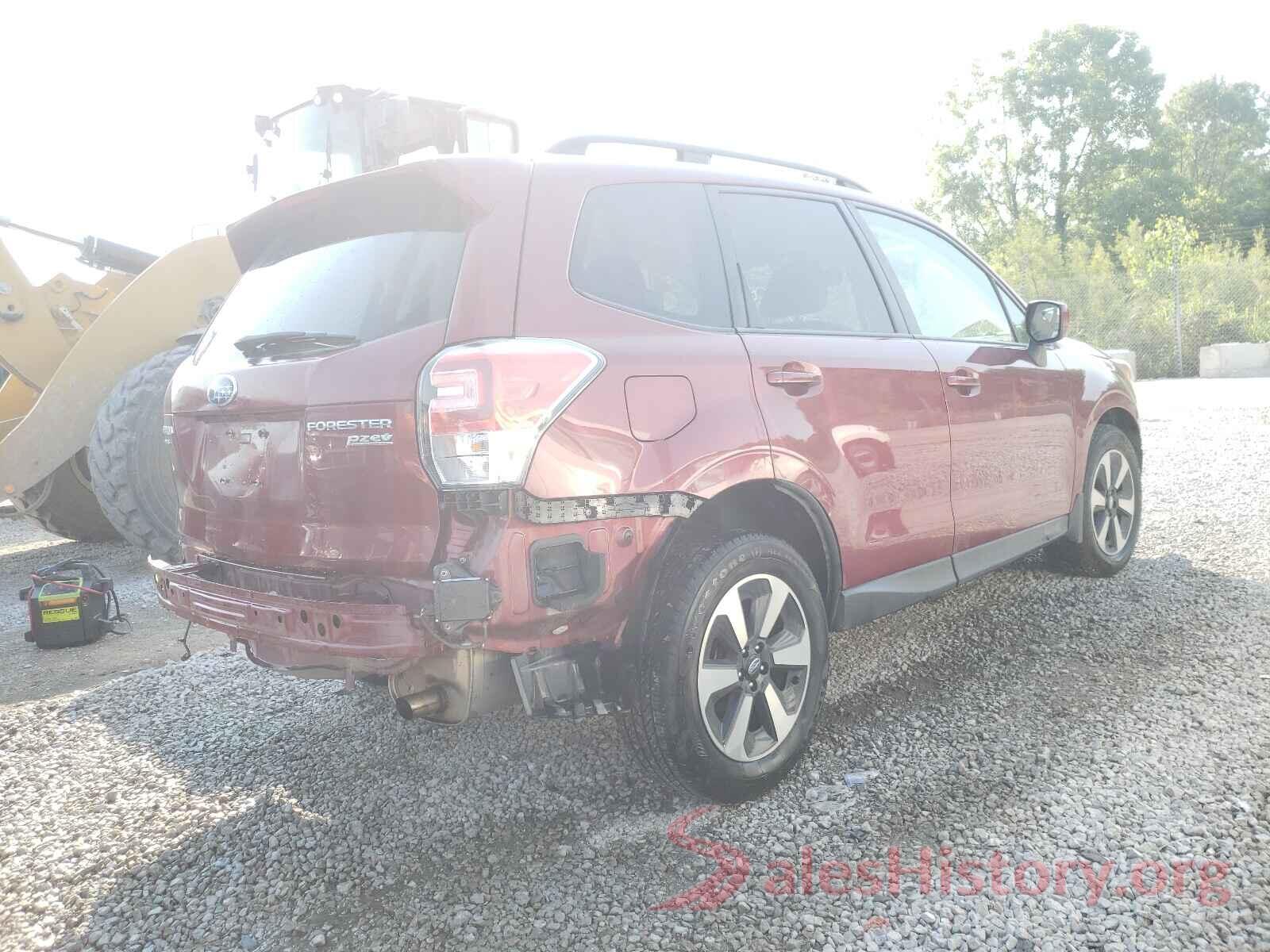 JF2SJAGC3HH524155 2017 SUBARU FORESTER