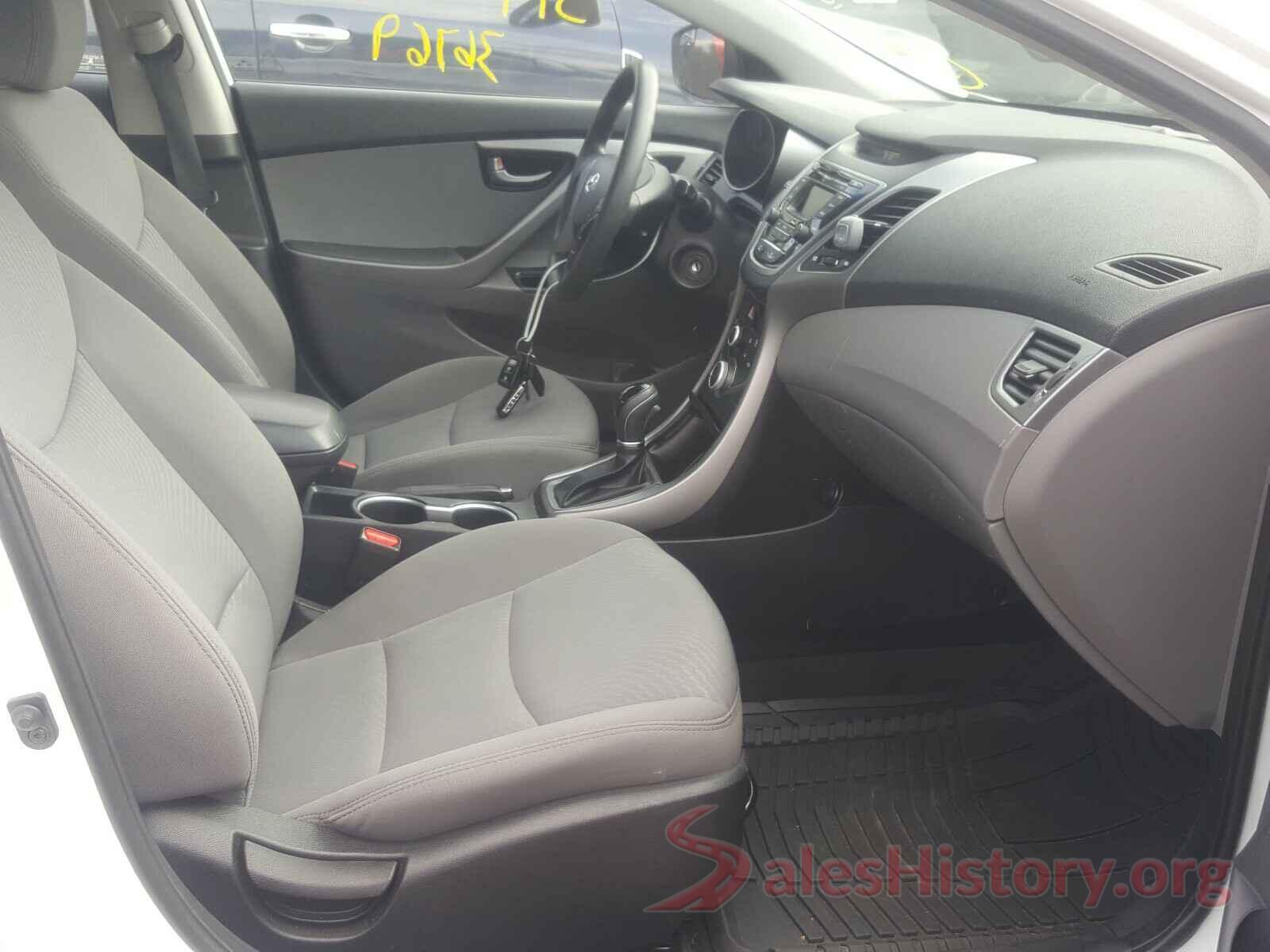 5NPDH4AE8GH750318 2016 HYUNDAI ELANTRA