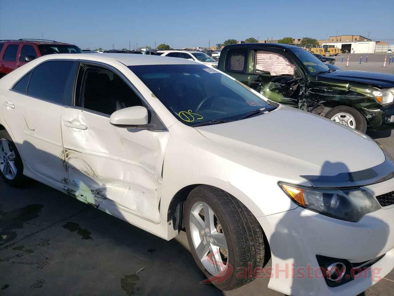 4T1BF1FK4EU453586 2014 TOYOTA CAMRY