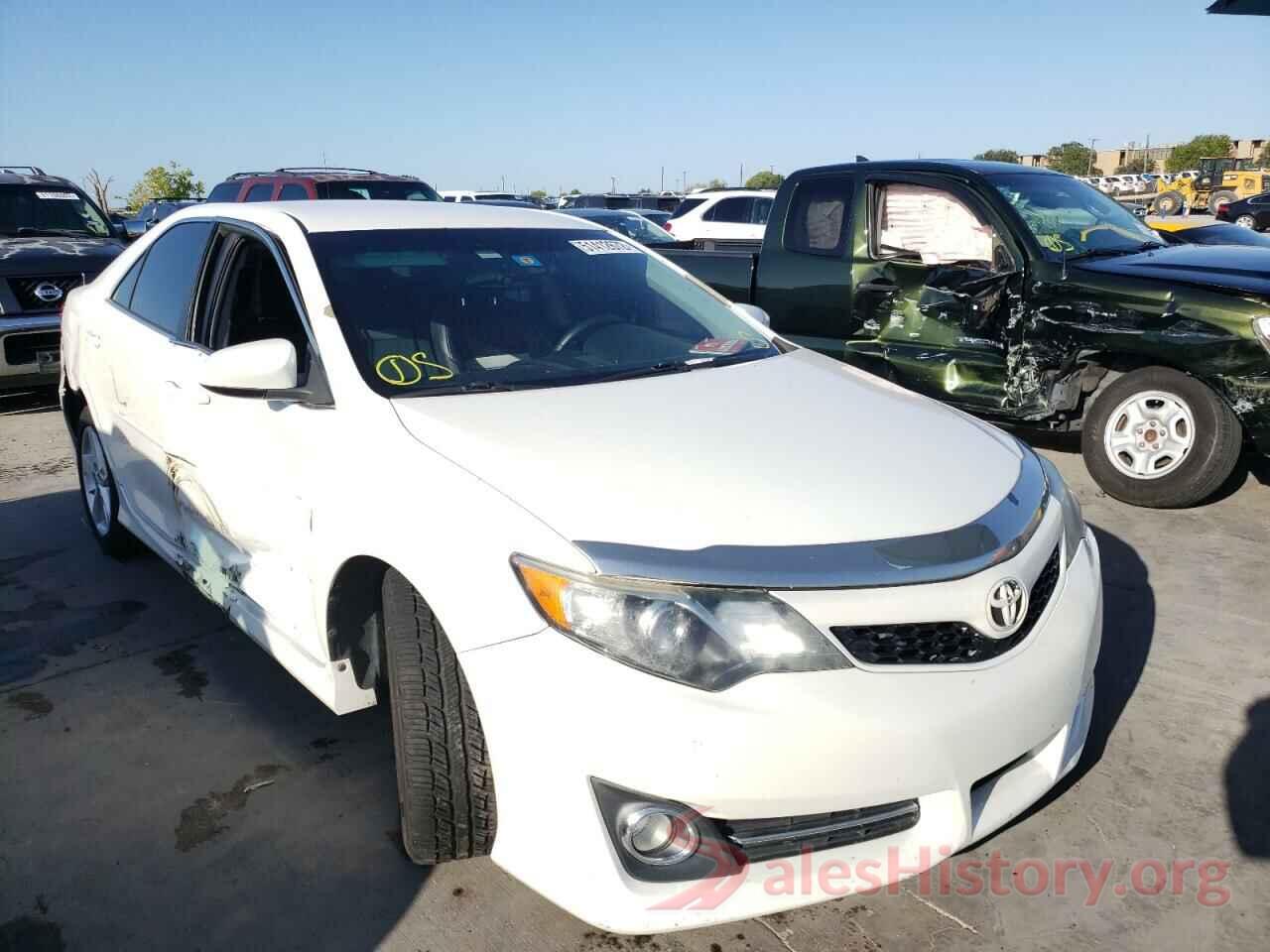 4T1BF1FK4EU453586 2014 TOYOTA CAMRY