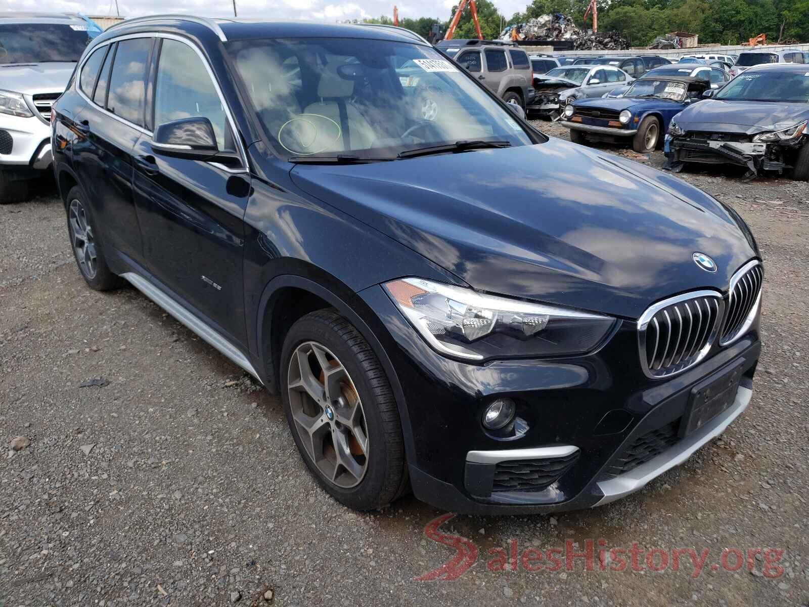 WBXHT3C38J5F89536 2018 BMW X1