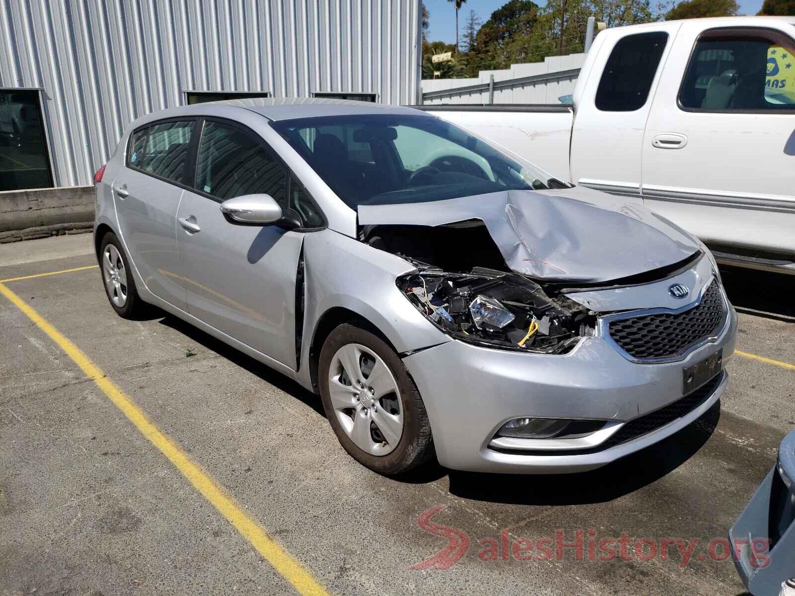 KNAFK5A82G5599869 2016 KIA FORTE