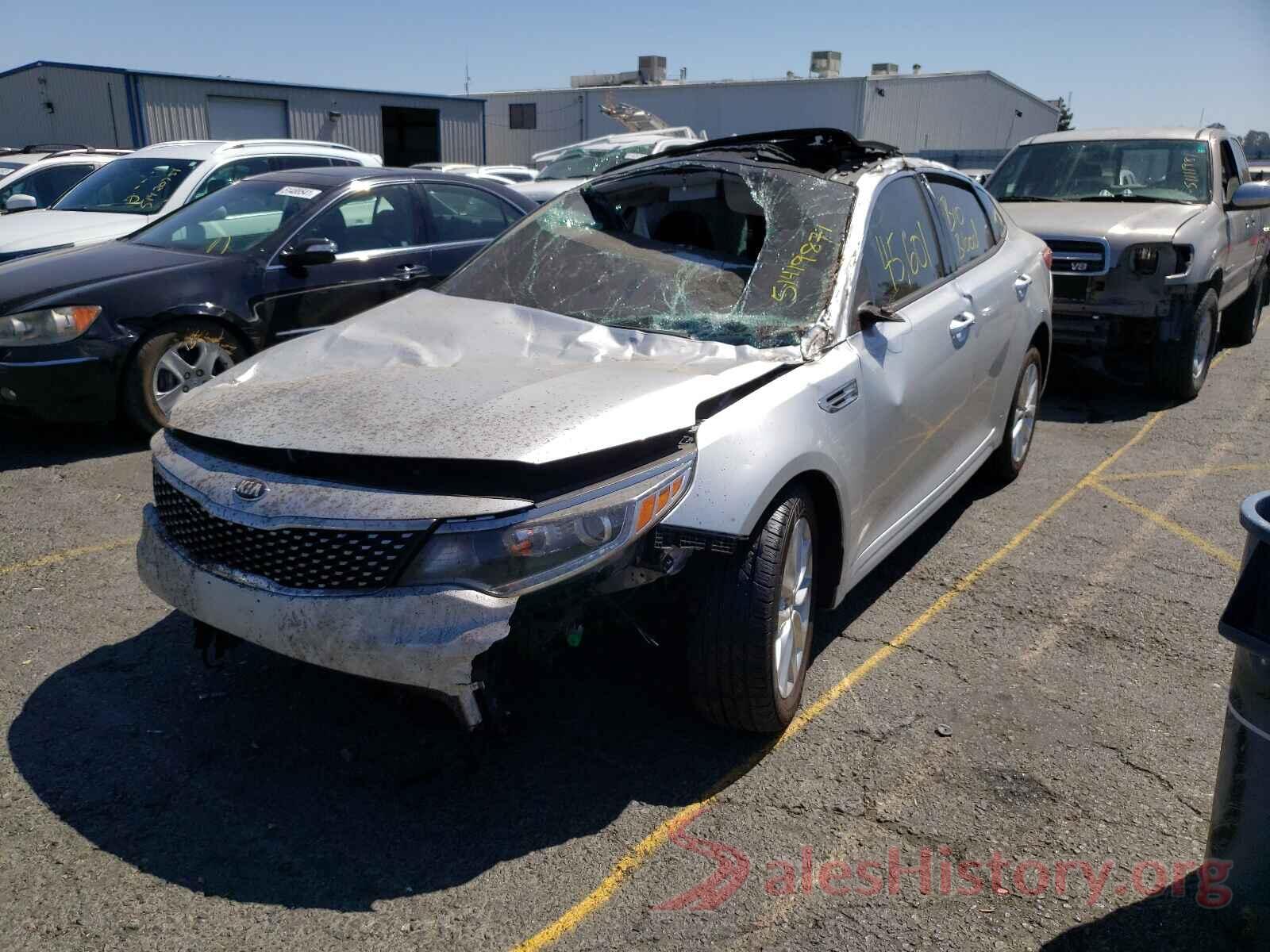 5XXGU4L34JG195892 2018 KIA OPTIMA