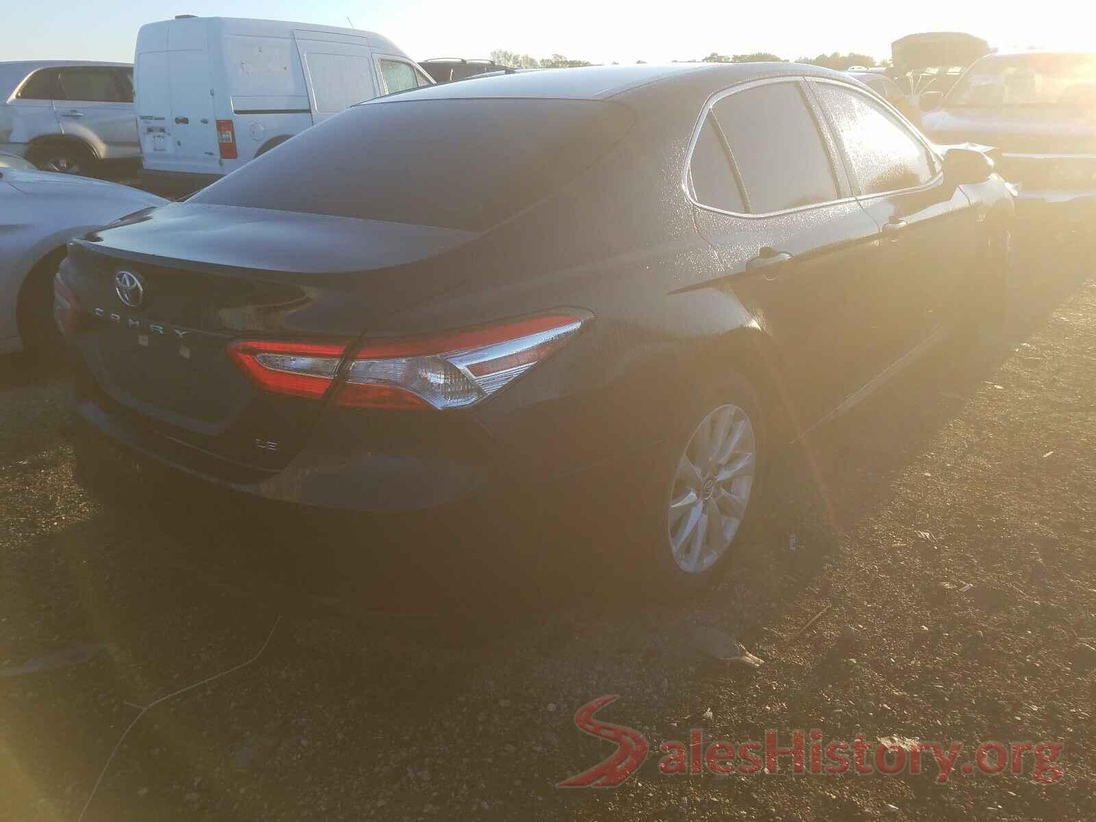 4T1B11HK7JU585103 2018 TOYOTA CAMRY