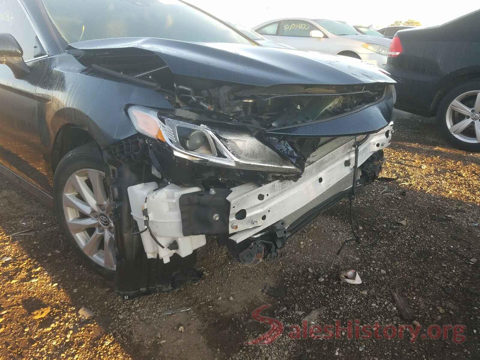 4T1B11HK7JU585103 2018 TOYOTA CAMRY