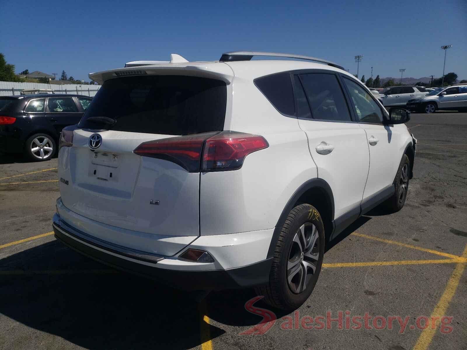 JTMZFREV8HJ101579 2017 TOYOTA RAV4