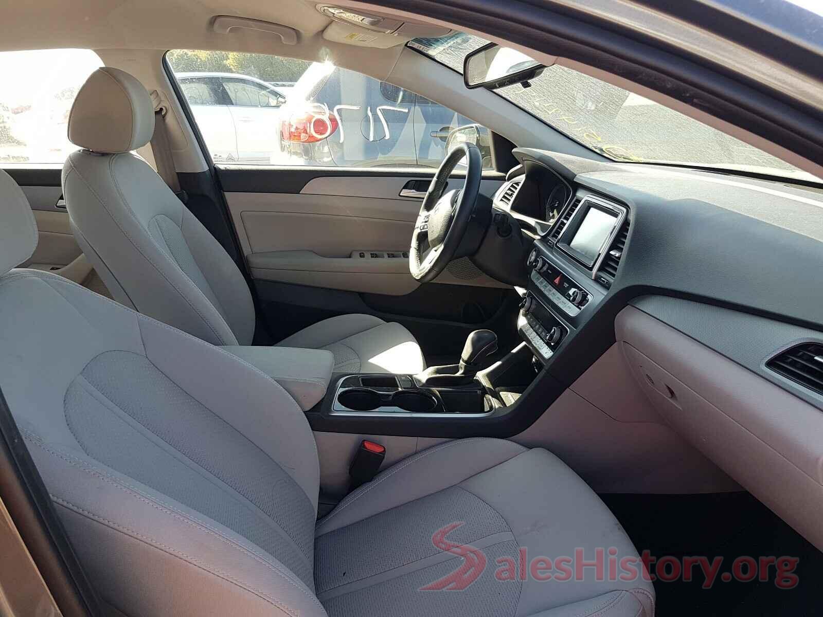 5NPE34AF5KH805876 2019 HYUNDAI SONATA