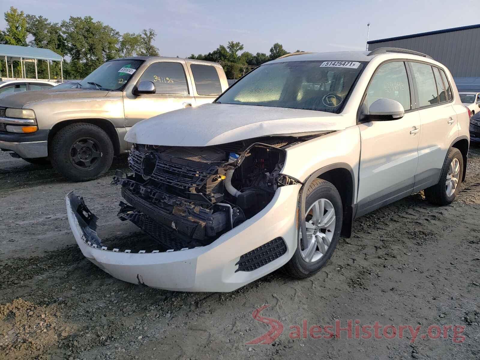 WVGBV7AX7HW513300 2017 VOLKSWAGEN TIGUAN