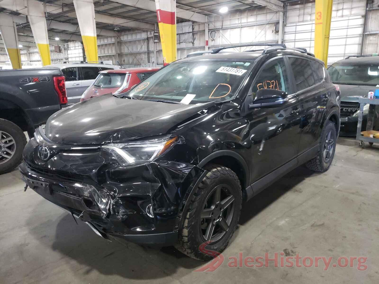 2T3RFREV9JW855520 2018 TOYOTA RAV4