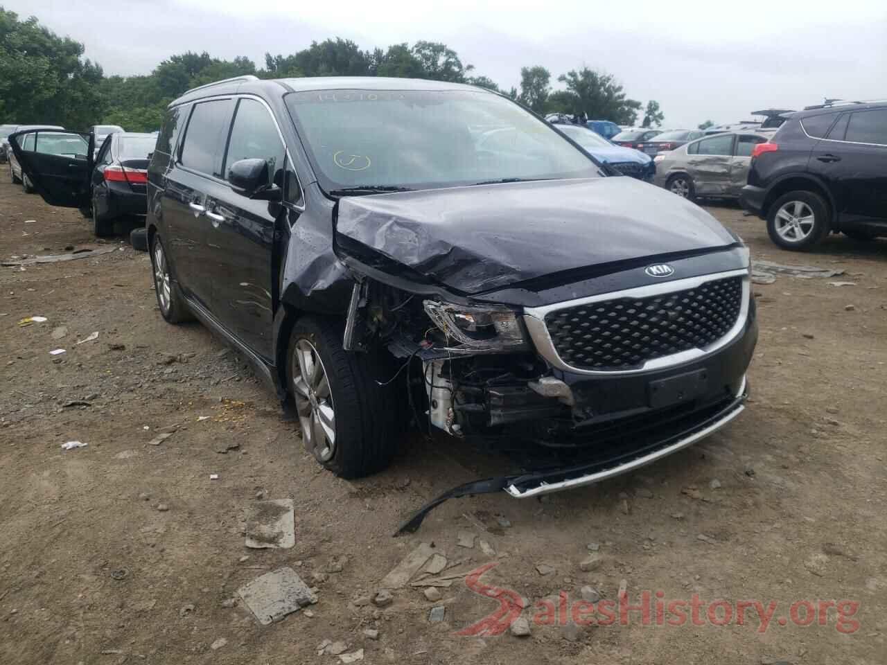 KNDME5C16J6373353 2018 KIA SEDONA