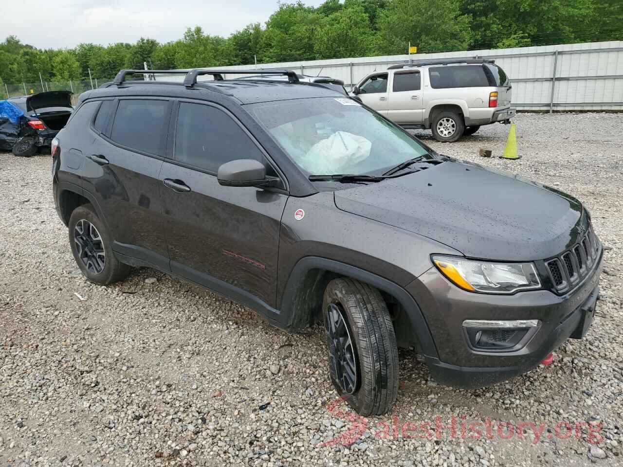 3C4NJDDB4KT595415 2019 JEEP COMPASS