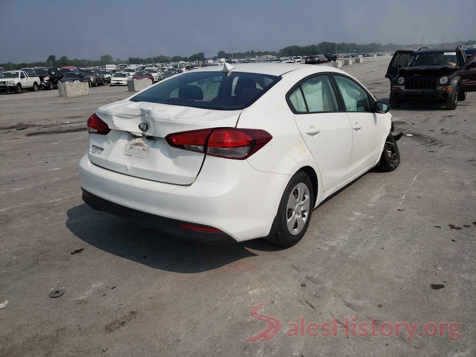 3KPFK4A70HE021389 2017 KIA FORTE