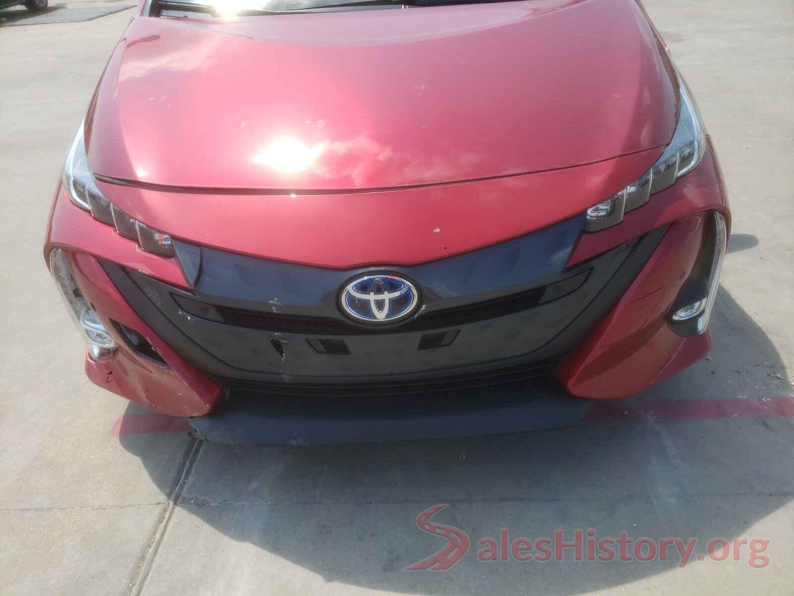 JTDKARFP1J3091911 2018 TOYOTA PRIUS