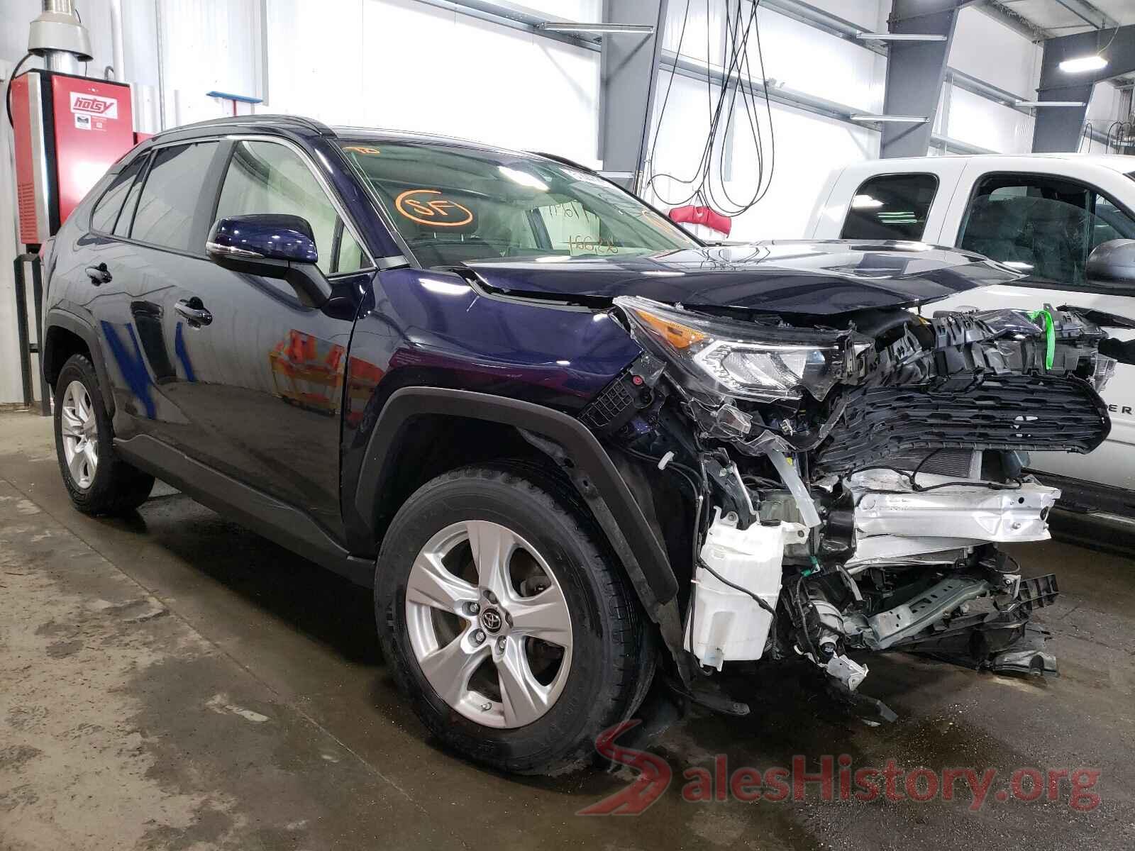 JTMP1RFV5KJ019420 2019 TOYOTA RAV4