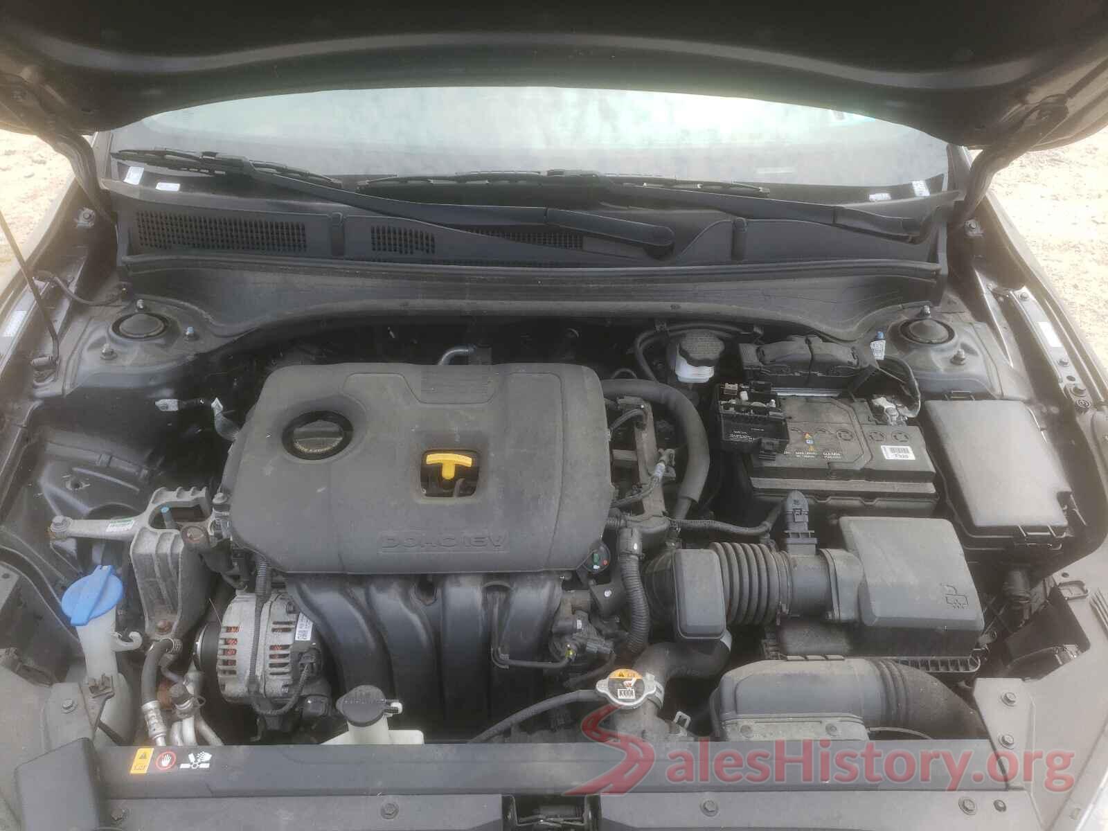 3KPF24AD6KE104693 2019 KIA FORTE