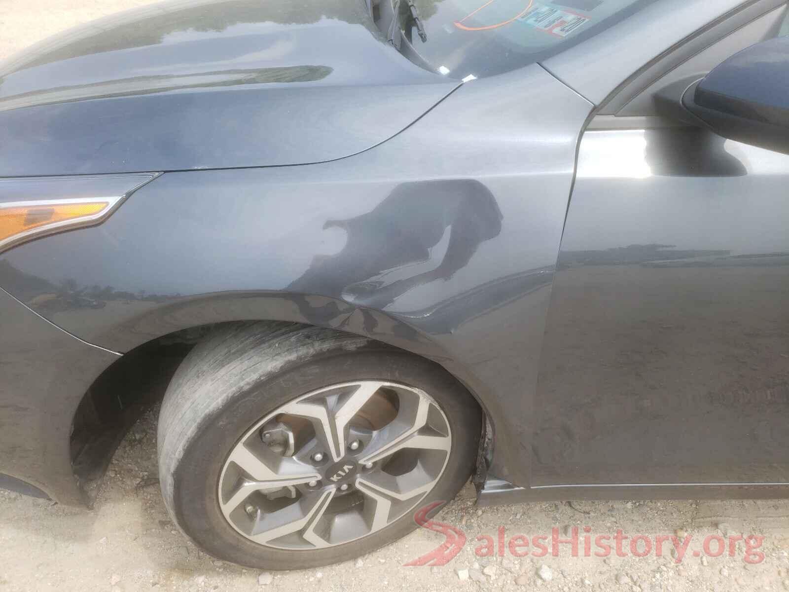 3KPF24AD6KE104693 2019 KIA FORTE