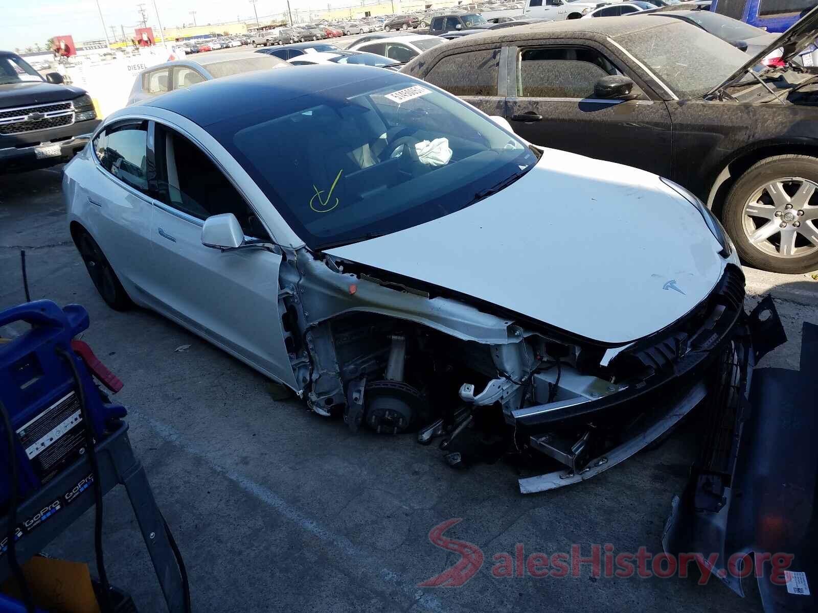 5YJ3E1EA8KF484753 2019 TESLA MODEL 3