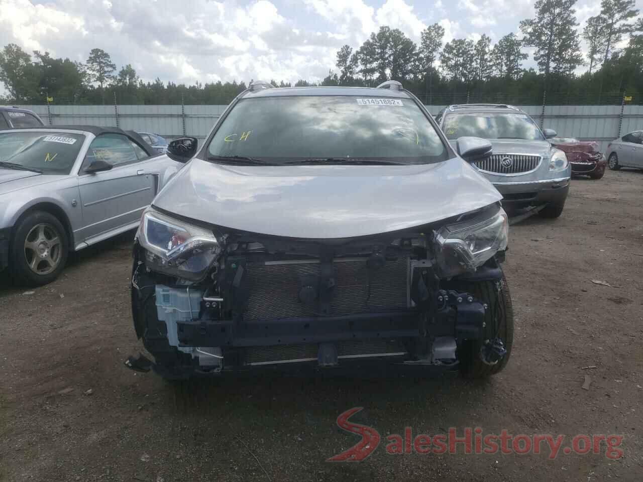 JTMRFREV8JD234671 2018 TOYOTA RAV4