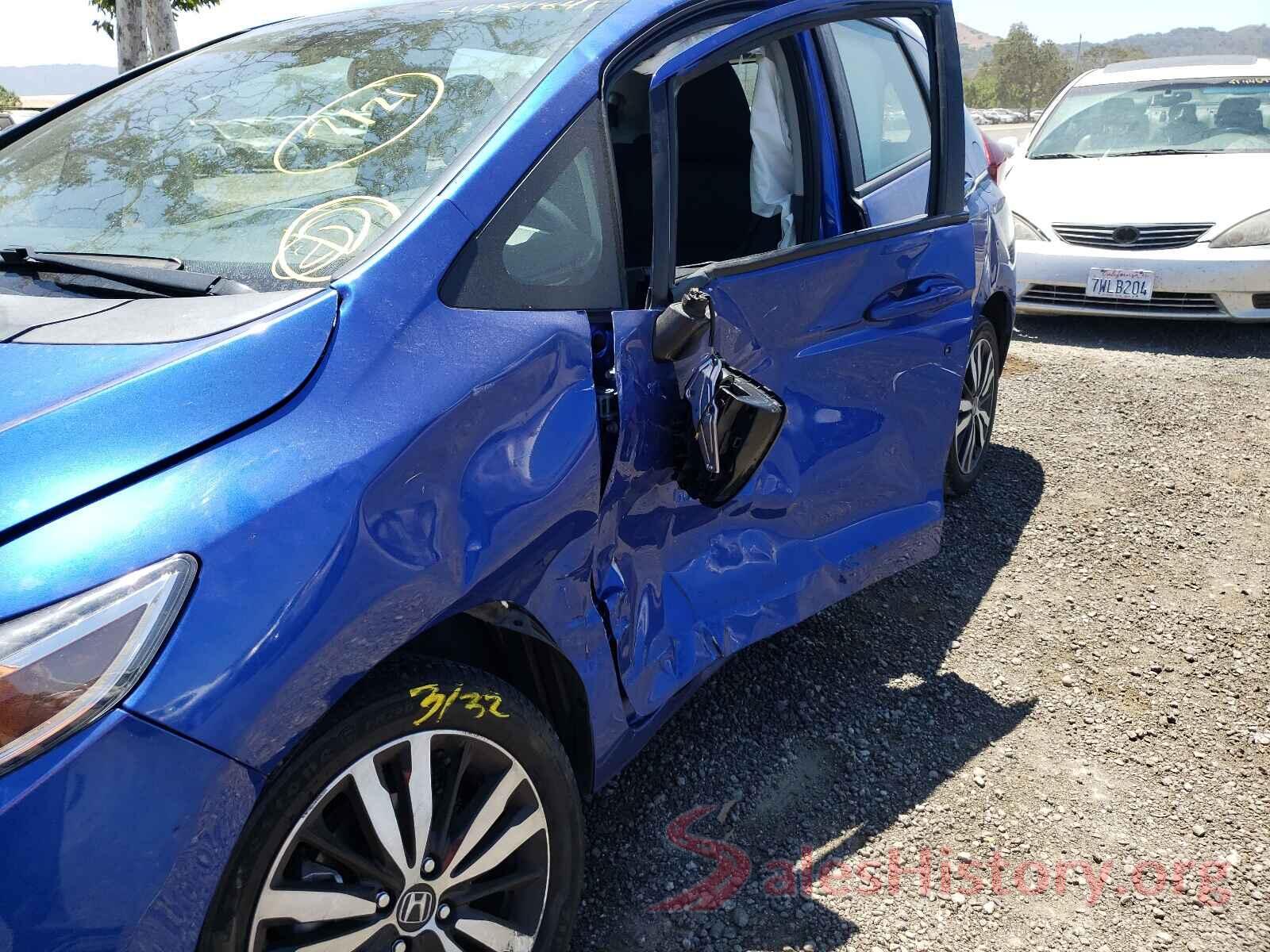 3HGGK5H85JM724928 2018 HONDA FIT