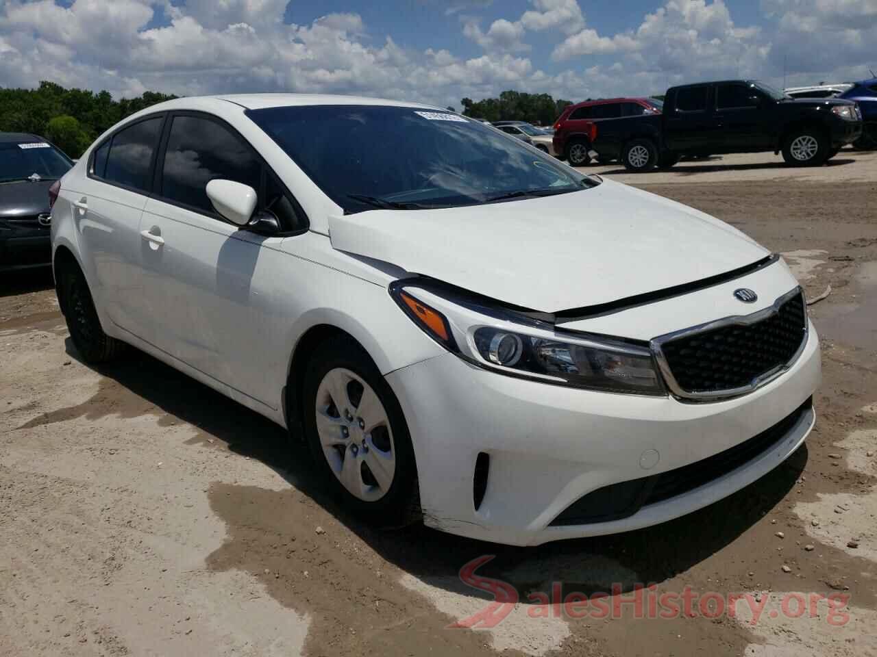 3KPFK4A77HE091715 2017 KIA FORTE