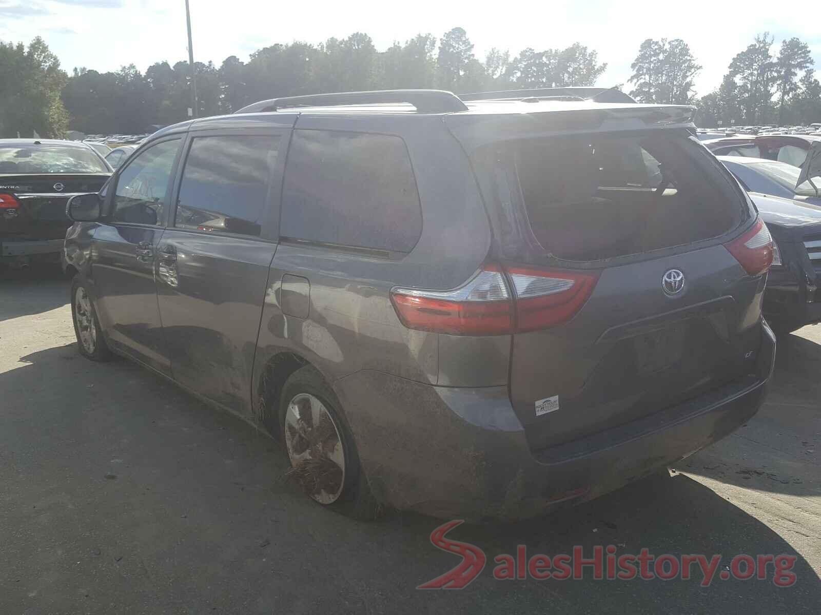 5TDKZ3DC6HS785802 2017 TOYOTA SIENNA