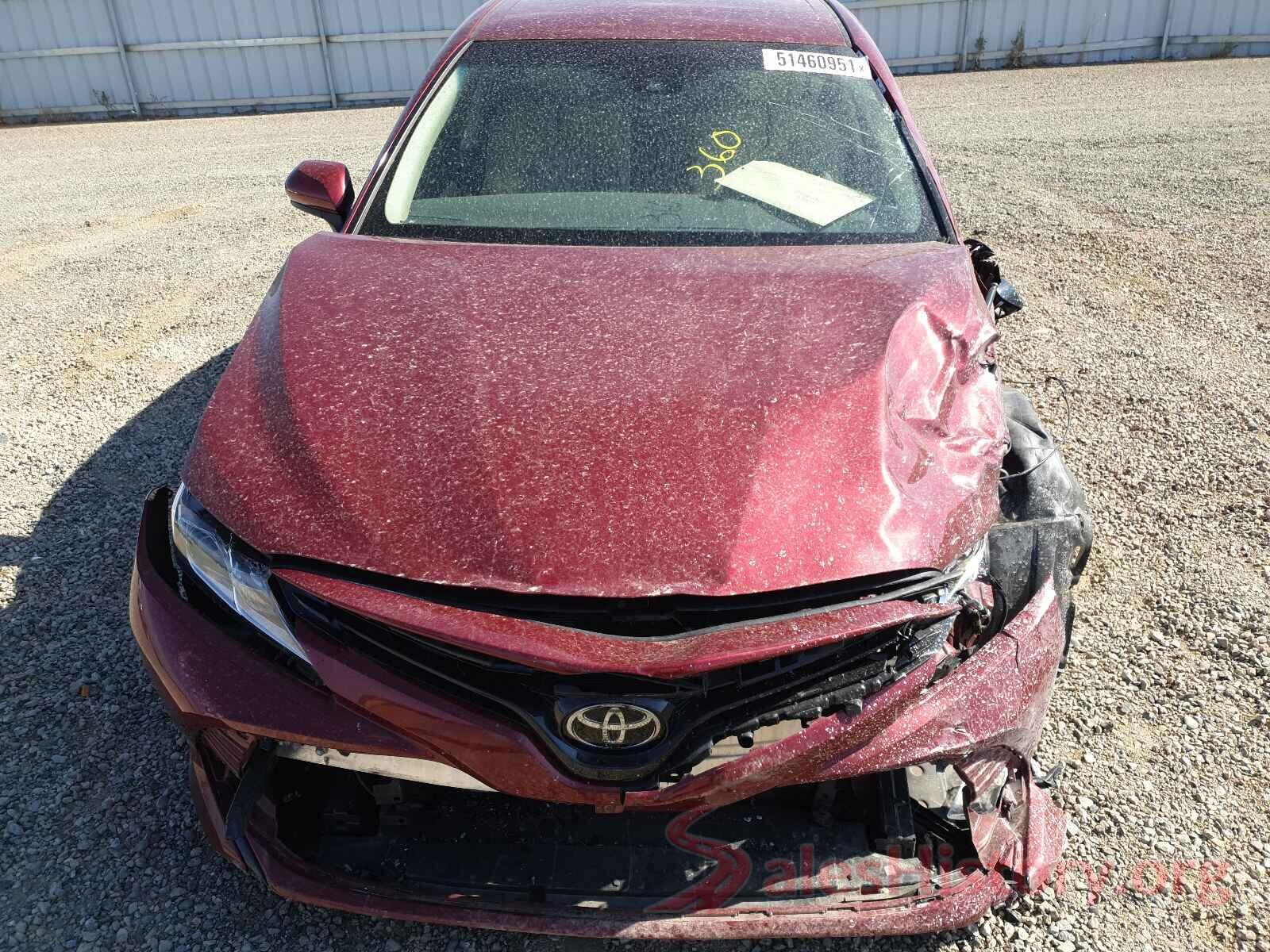 4T1B11HK5JU592325 2018 TOYOTA CAMRY