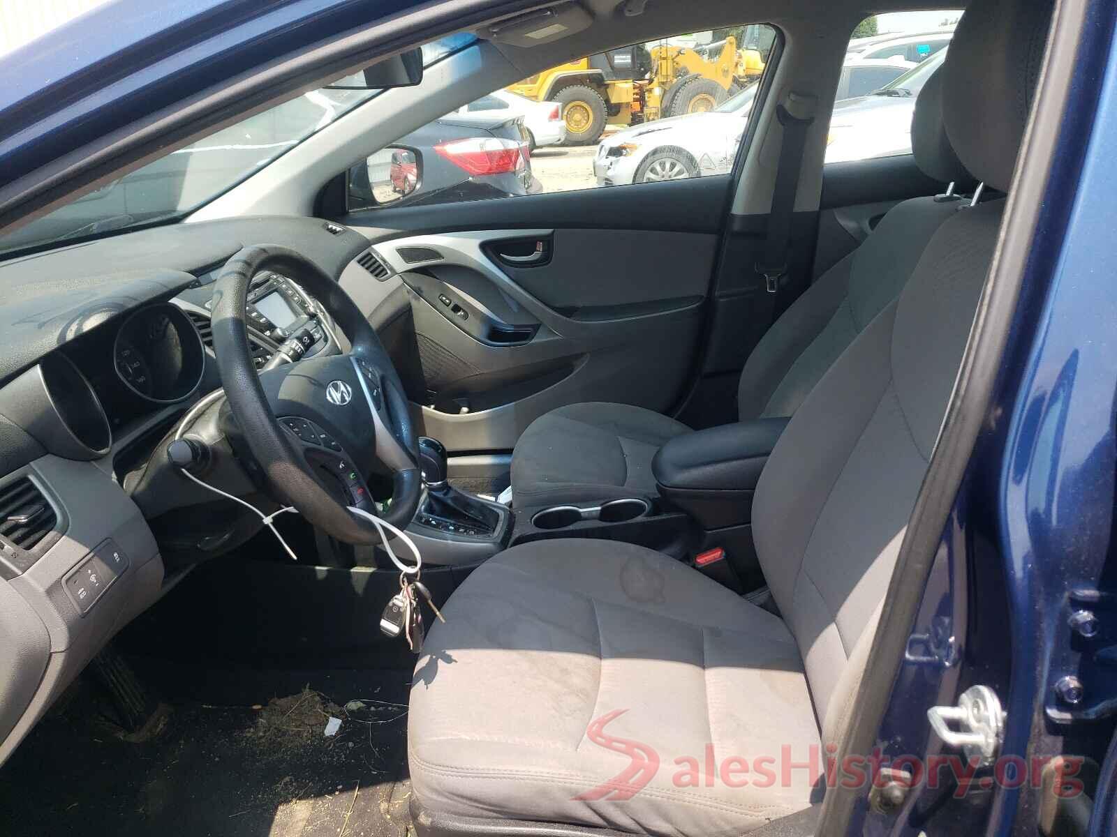 5NPDH4AE3GH679853 2016 HYUNDAI ELANTRA