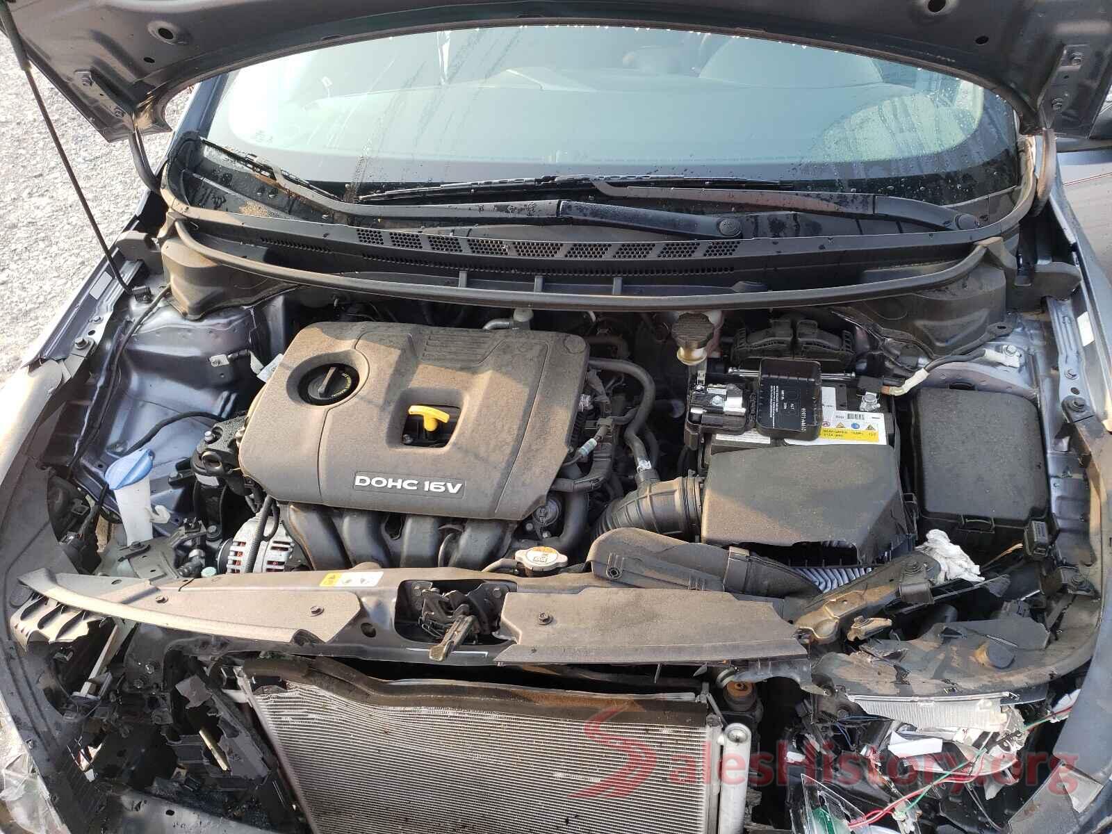 3KPFL4A77JE251224 2018 KIA FORTE