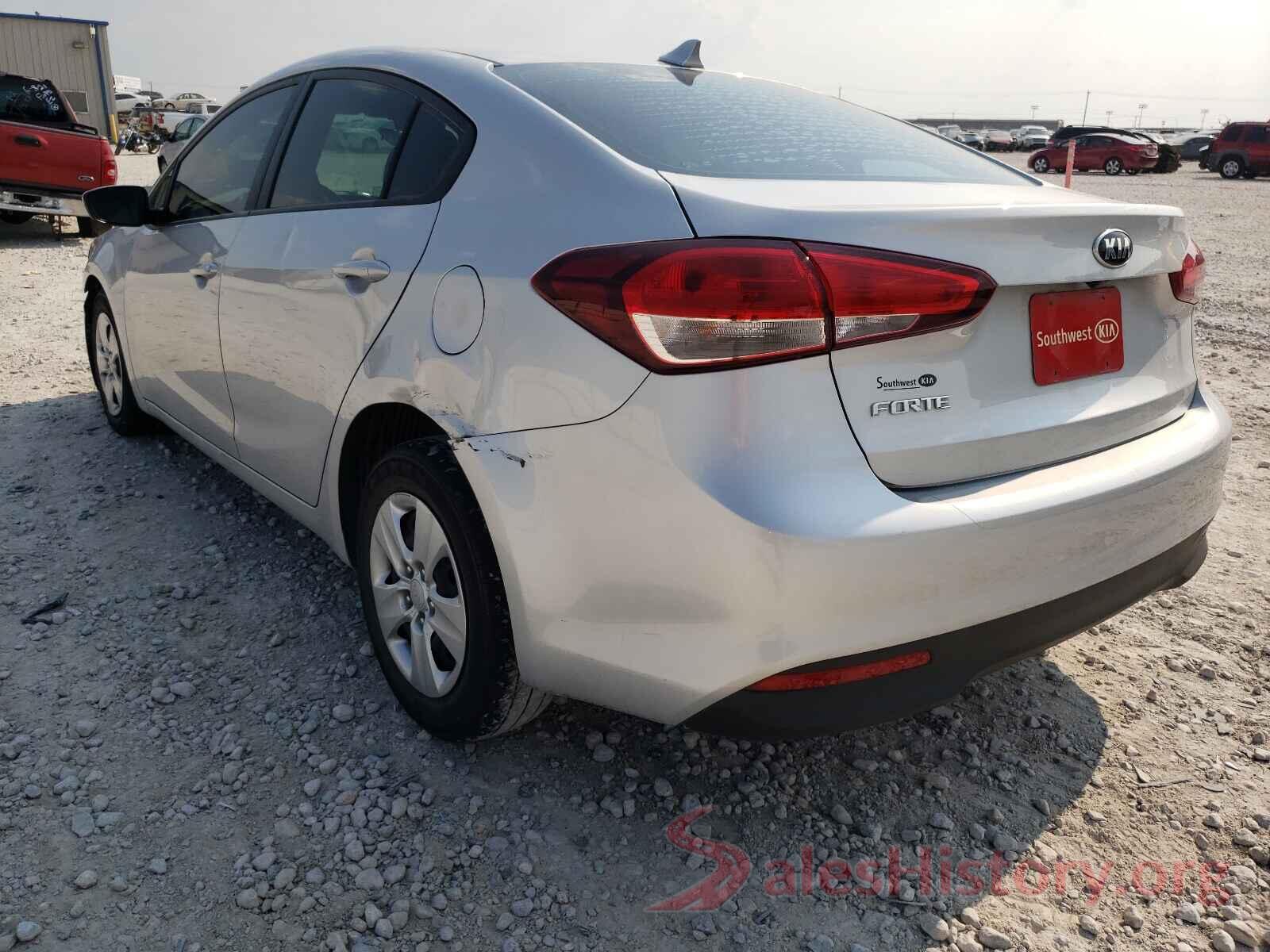 3KPFL4A76HE158642 2017 KIA FORTE