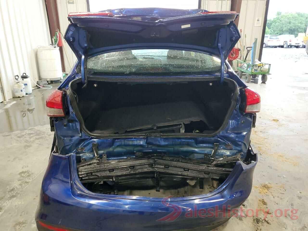 3KPFK4A73JE218157 2018 KIA FORTE