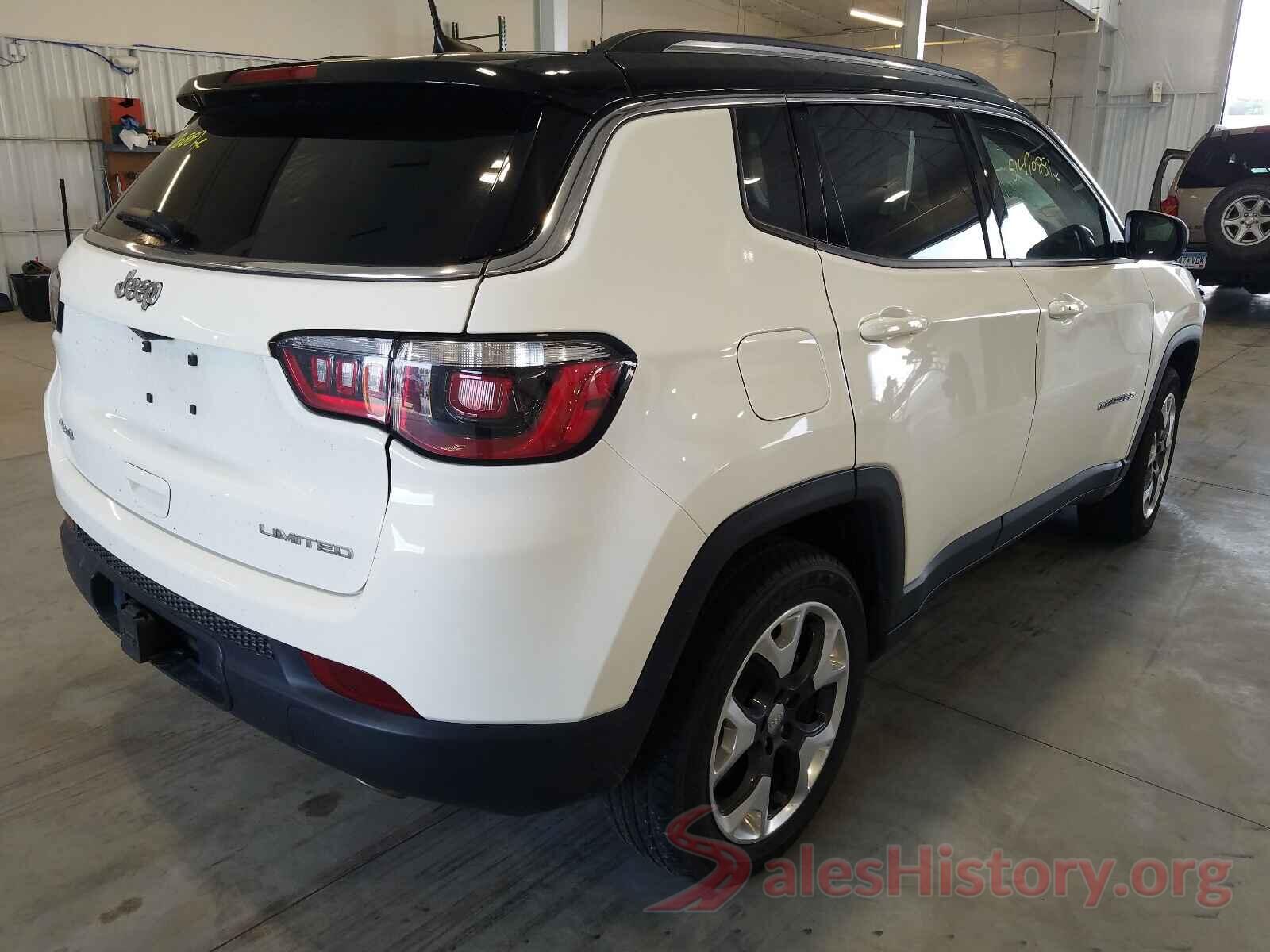 3C4NJDCB8JT458106 2018 JEEP COMPASS