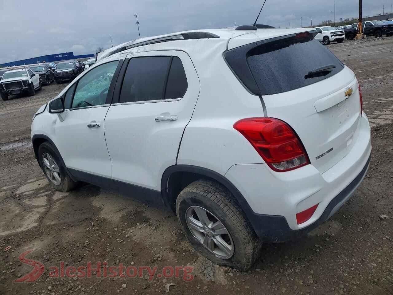2020 CHEVROLET TRAX VIN KL7CJPSB5LB003838, front view