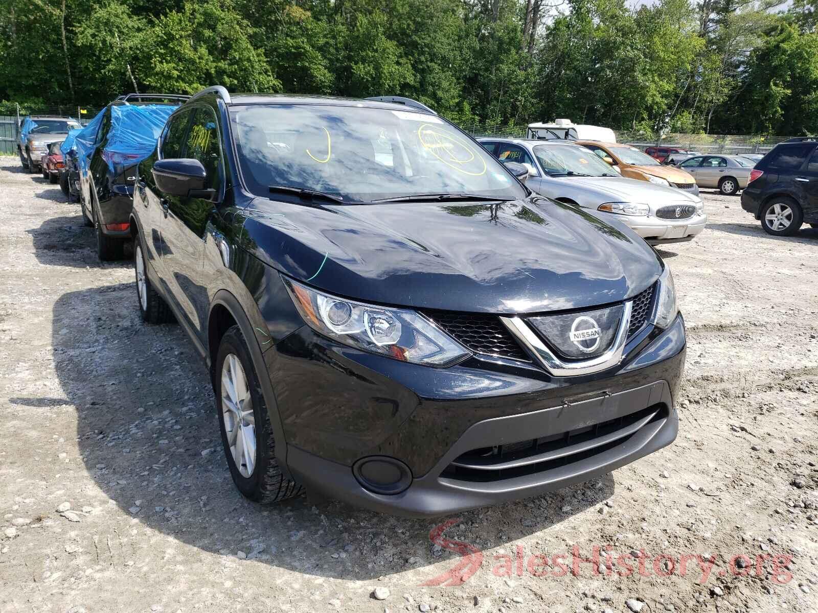 JN1BJ1CP5JW180761 2018 NISSAN ROGUE