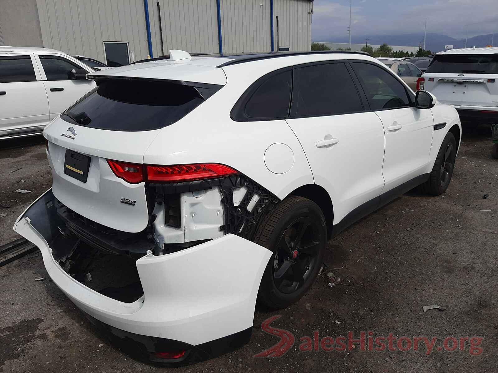 SADCJ2BN6HA088609 2017 JAGUAR F-PACE