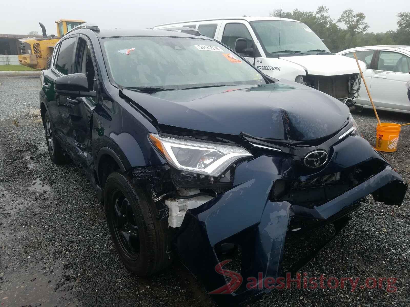 JTMZFREV2HJ143889 2017 TOYOTA RAV4