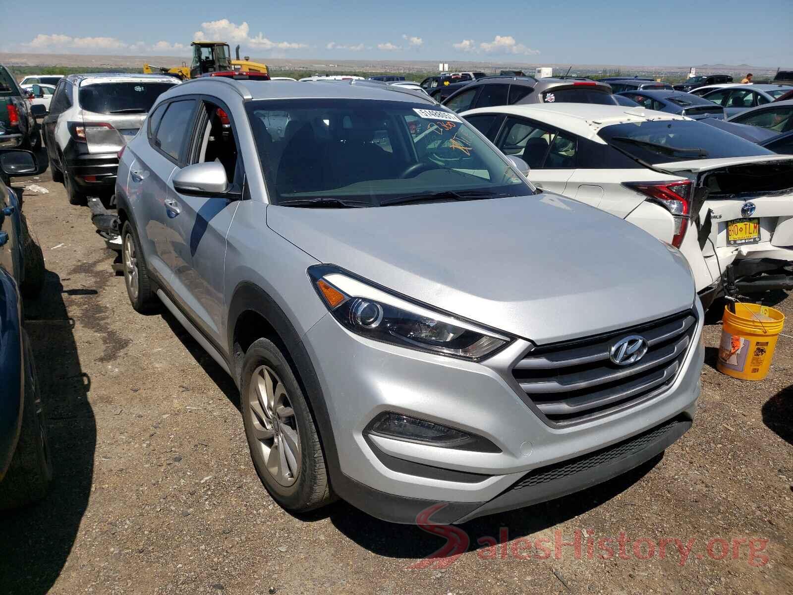 KM8J33A48HU526701 2017 HYUNDAI TUCSON