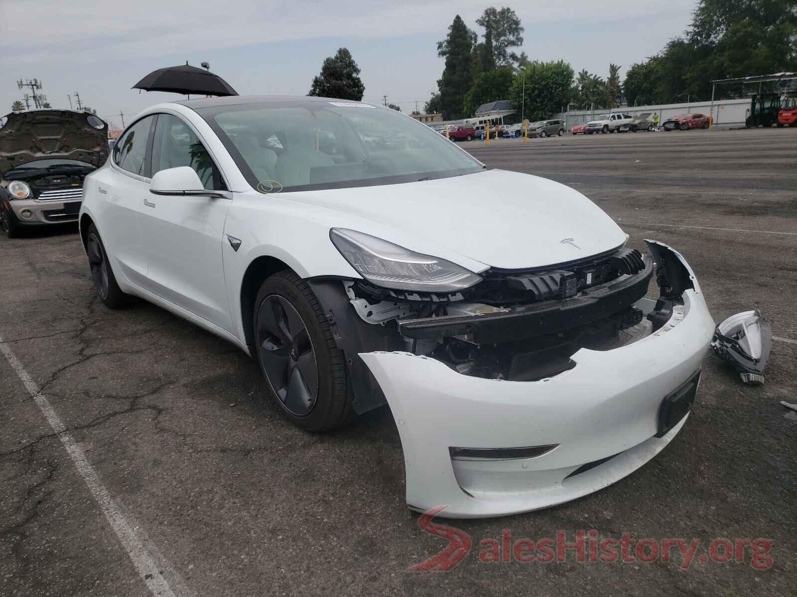 5YJ3E1EB2JF086476 2018 TESLA MODEL 3