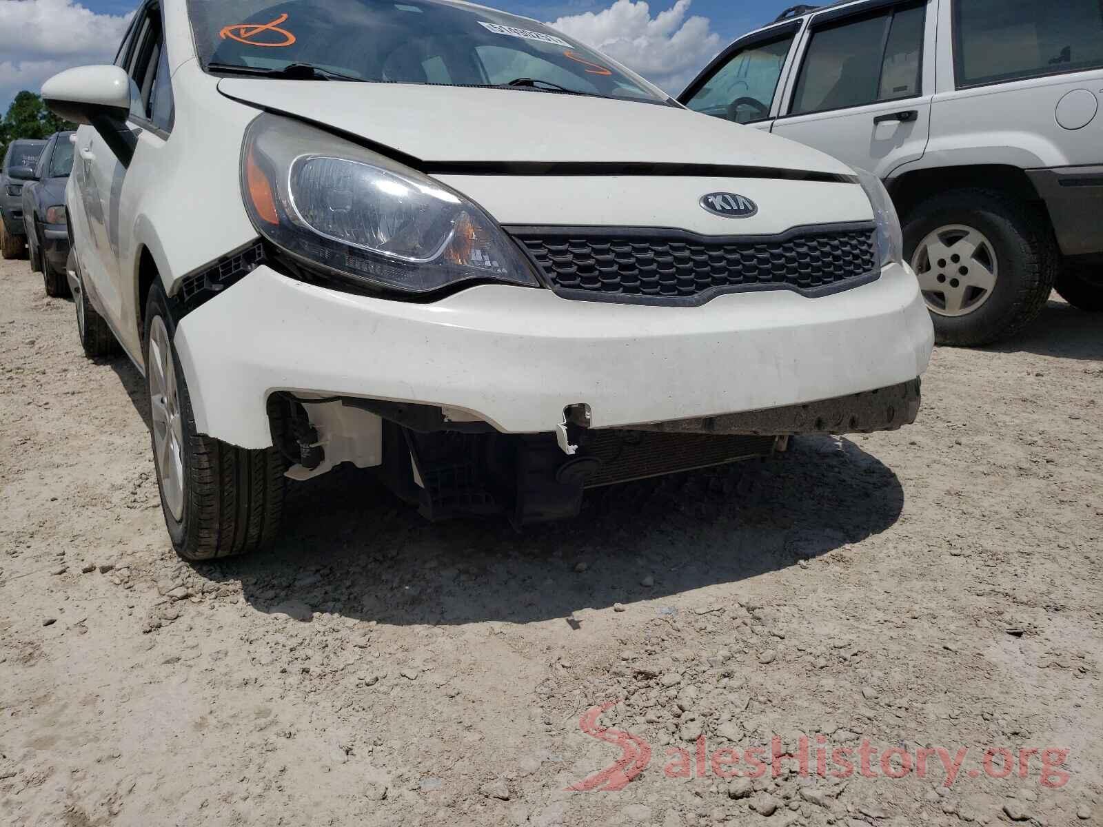 KNADM4A38H6108264 2017 KIA RIO