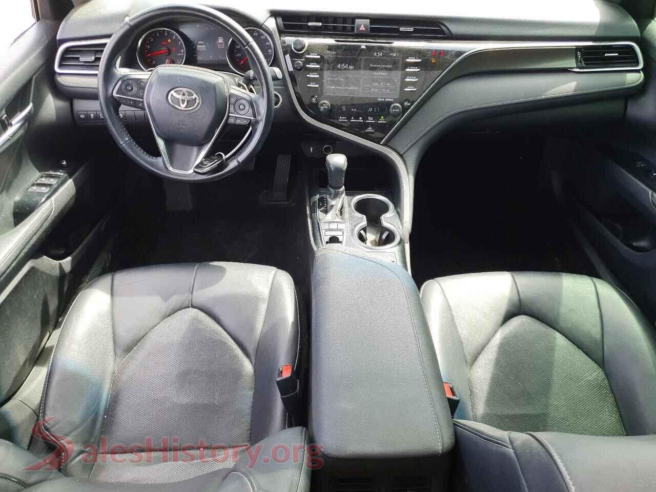 2018 TOYOTA CAMRY VIN 4T1BZ1HK9JU011661, interior dashboard