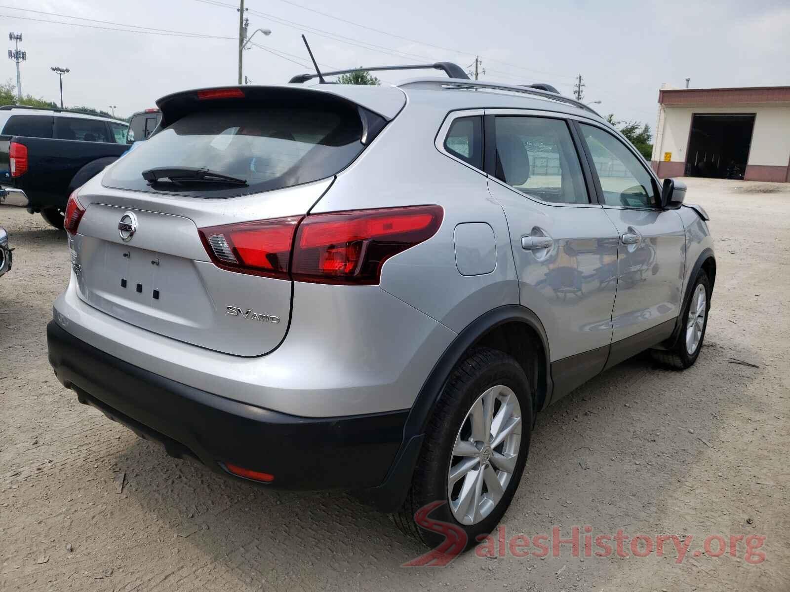 JN1BJ1CR1JW207570 2018 NISSAN ROGUE