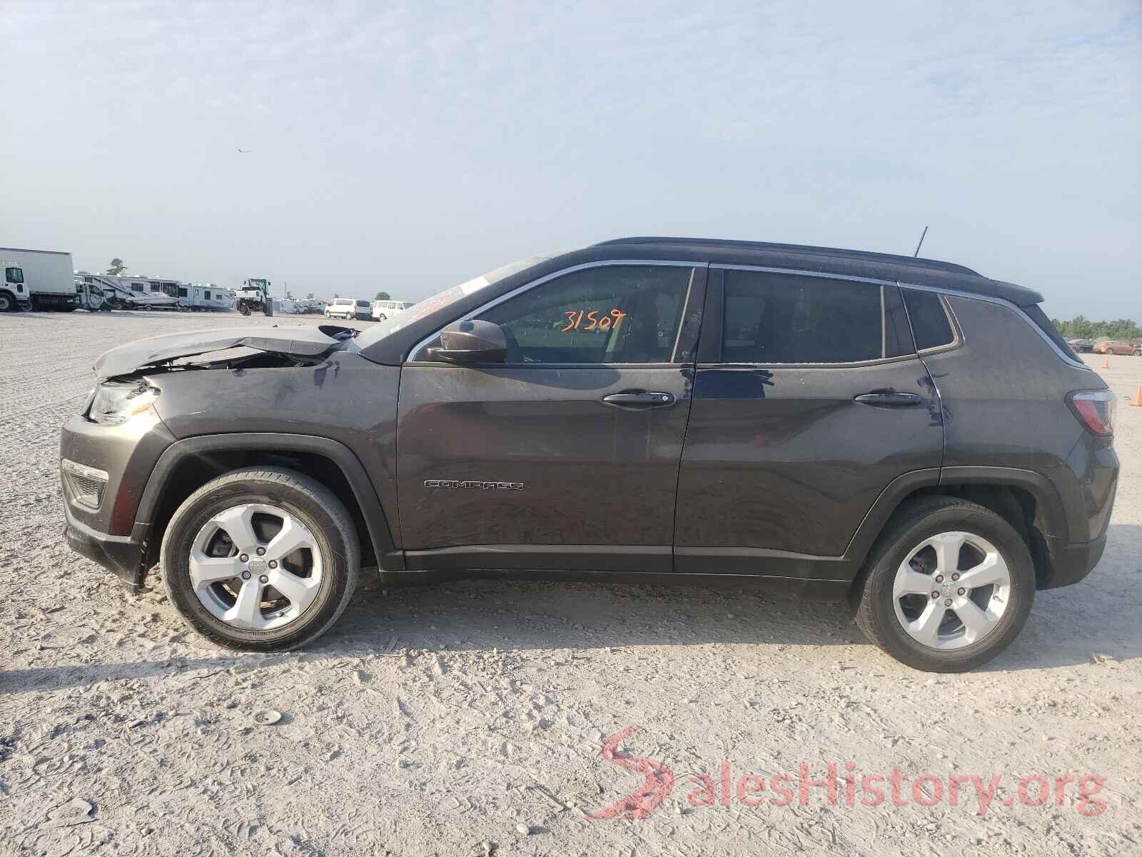 3C4NJCBB3JT268144 2018 JEEP COMPASS