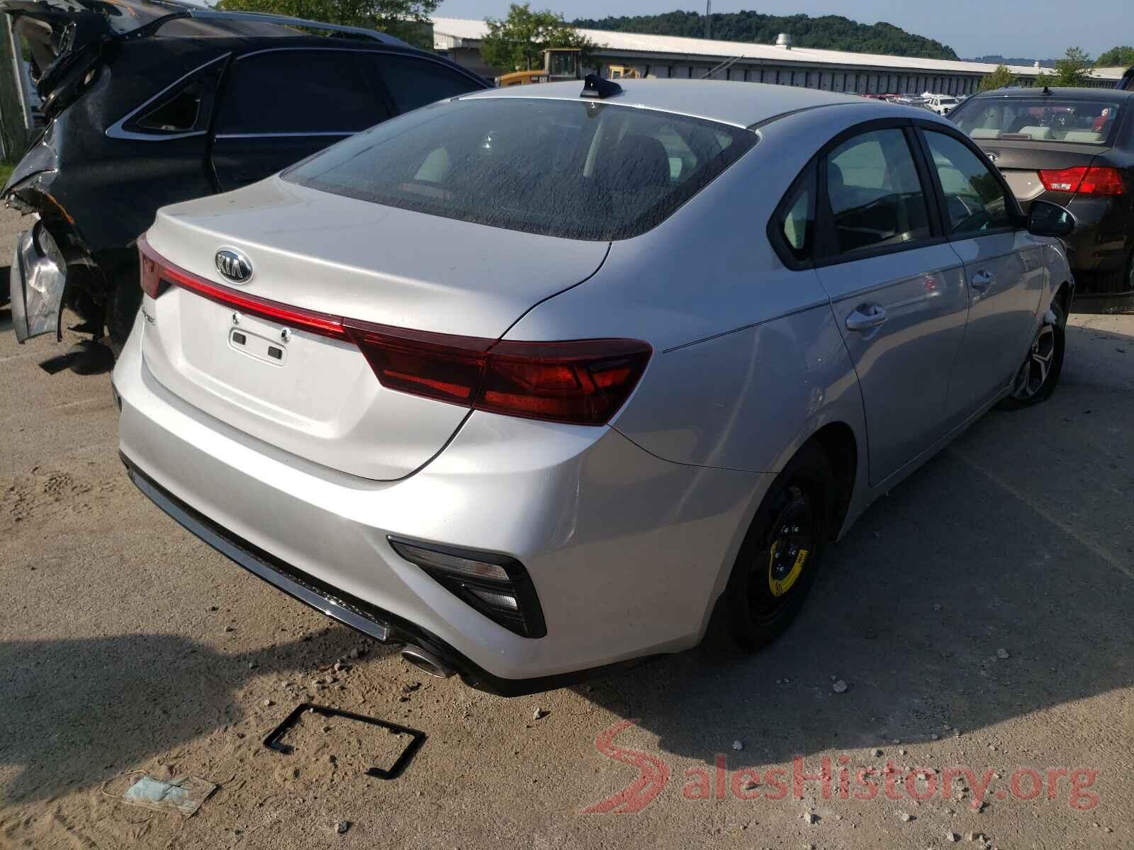 3KPF24AD0ME360704 2021 KIA FORTE