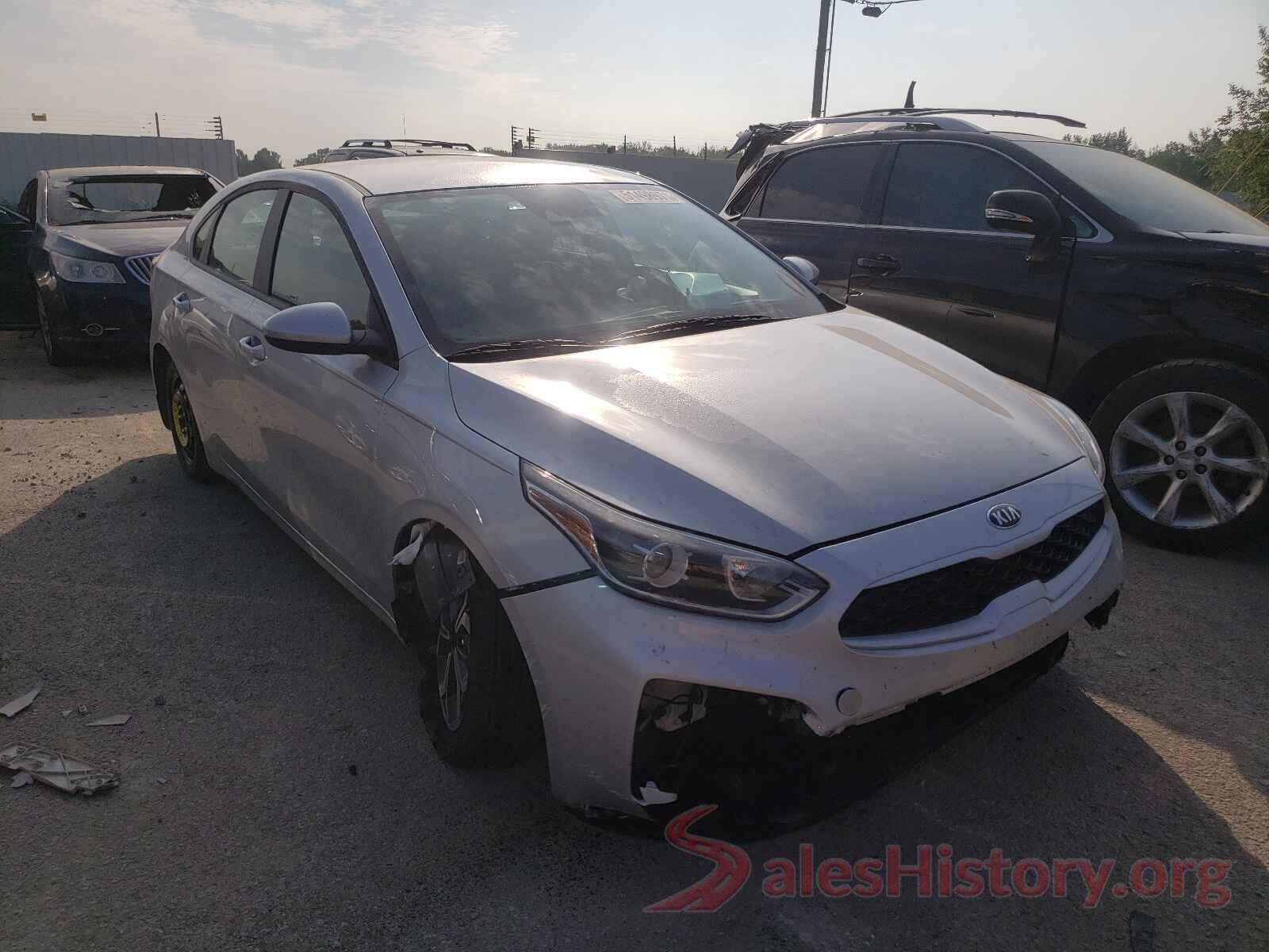 3KPF24AD0ME360704 2021 KIA FORTE