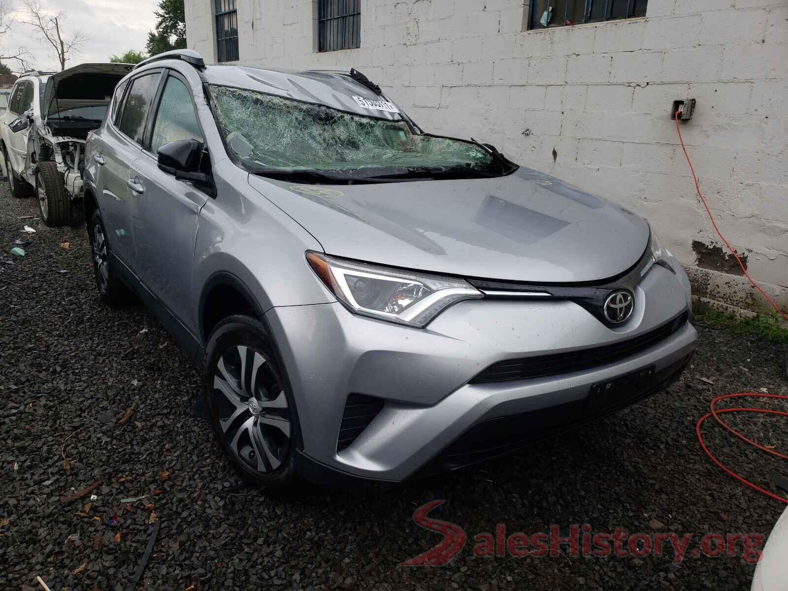 2T3BFREV4HW607011 2017 TOYOTA RAV4