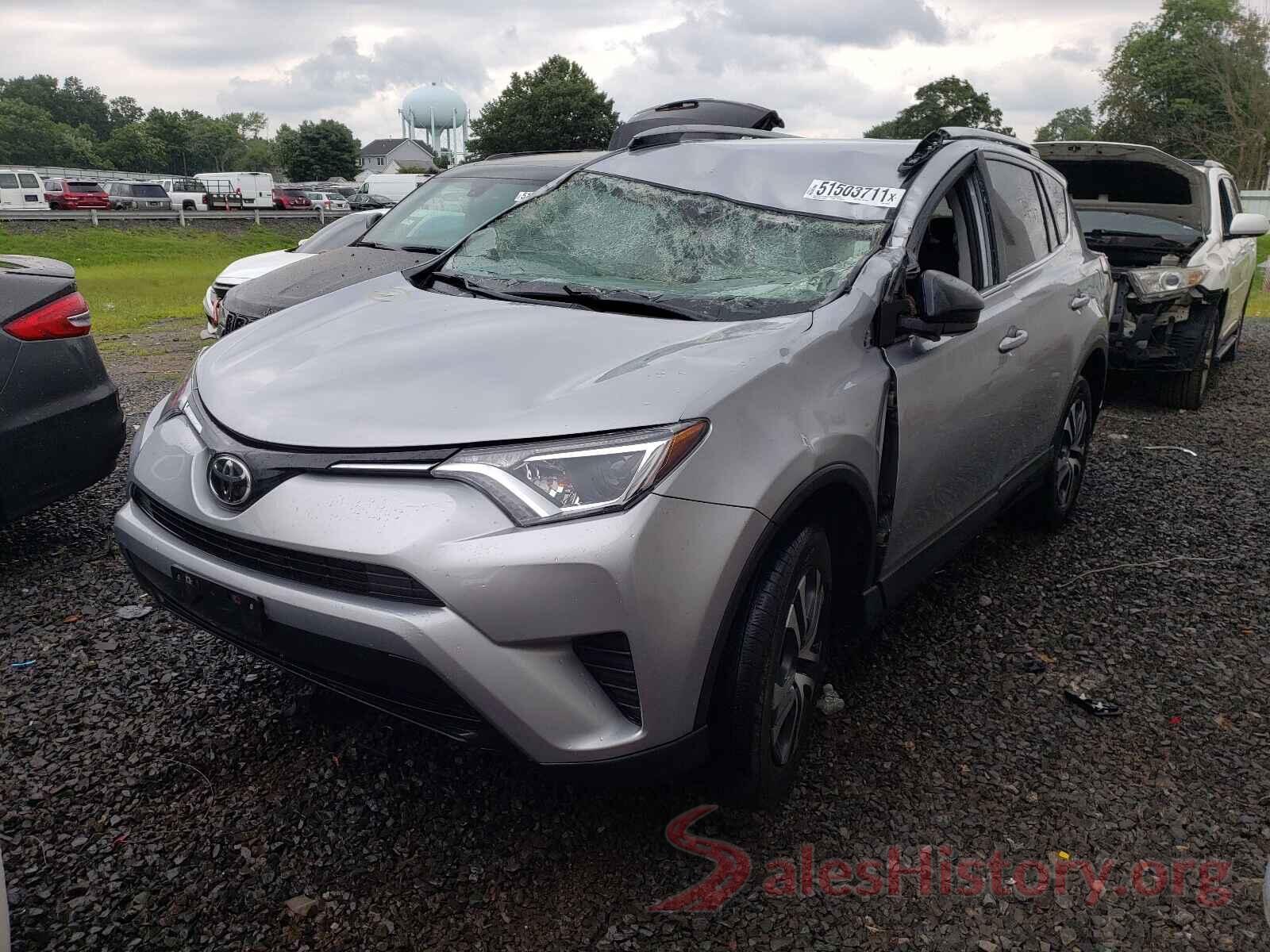 2T3BFREV4HW607011 2017 TOYOTA RAV4