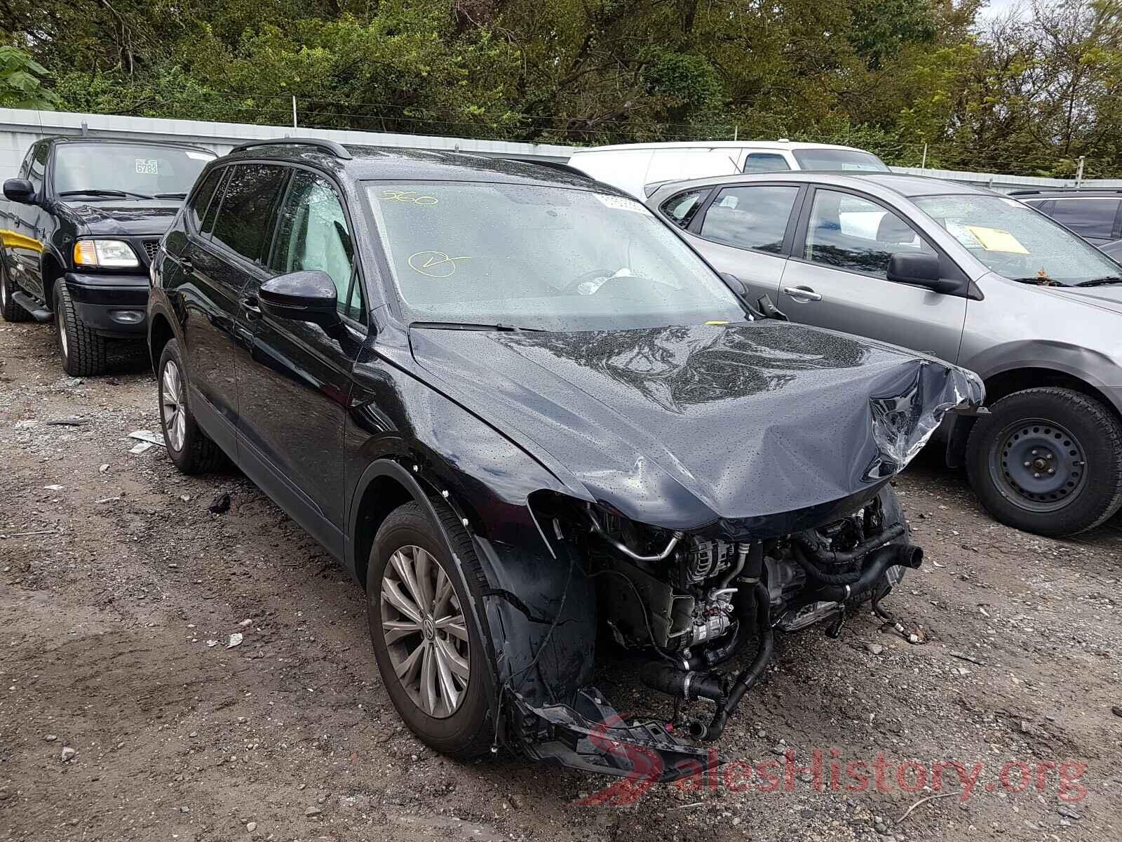 3VV0B7AX2JM107971 2018 VOLKSWAGEN TIGUAN