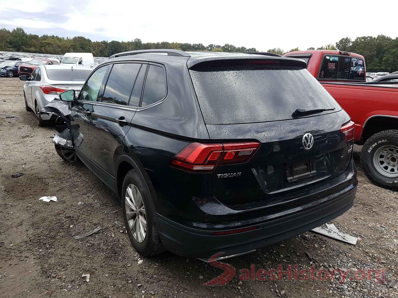 3VV0B7AX2JM107971 2018 VOLKSWAGEN TIGUAN