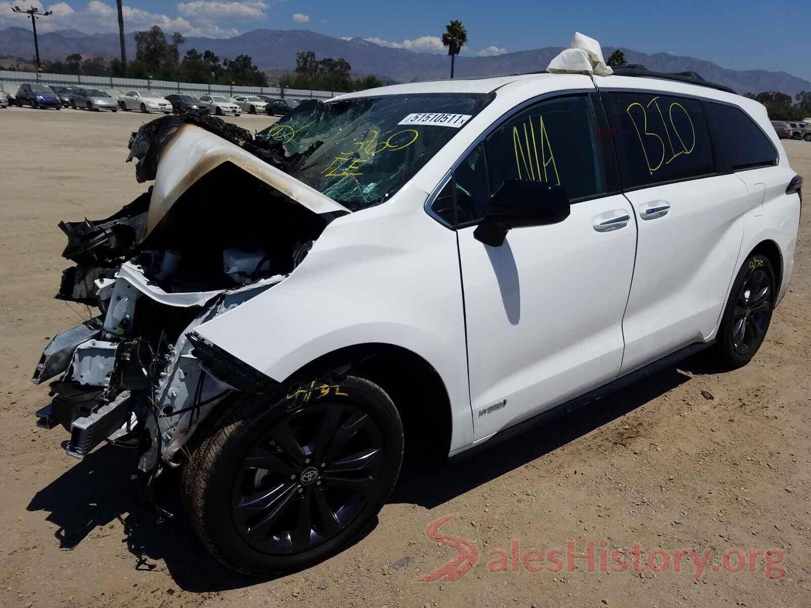 5TDDRKEC3MS037035 2021 TOYOTA SIENNA