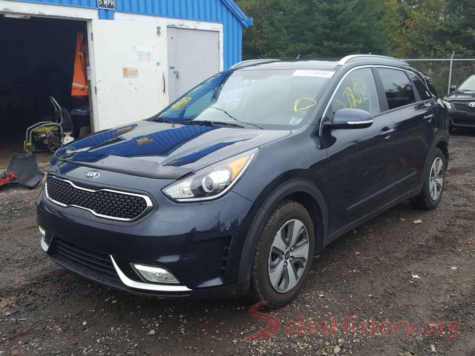 KNDCC3LC0J5178216 2018 KIA NIRO