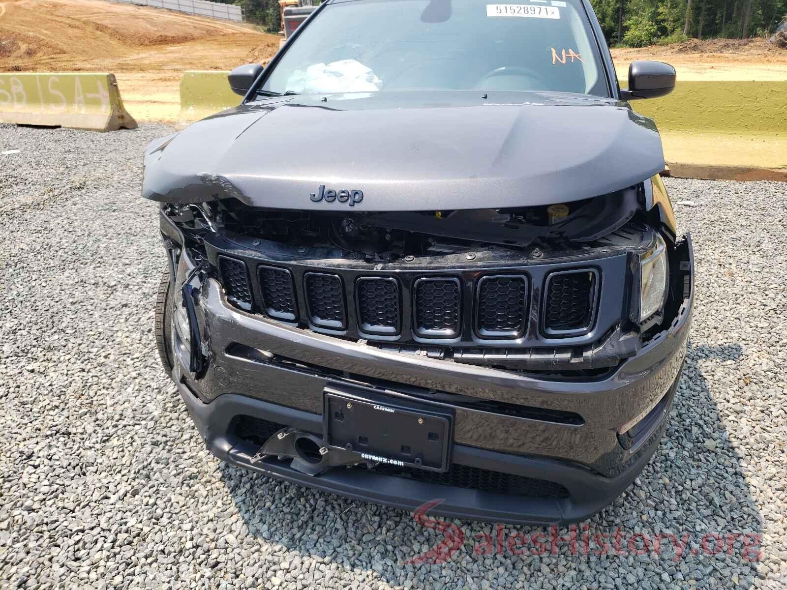 3C4NJDBB0JT326331 2018 JEEP COMPASS